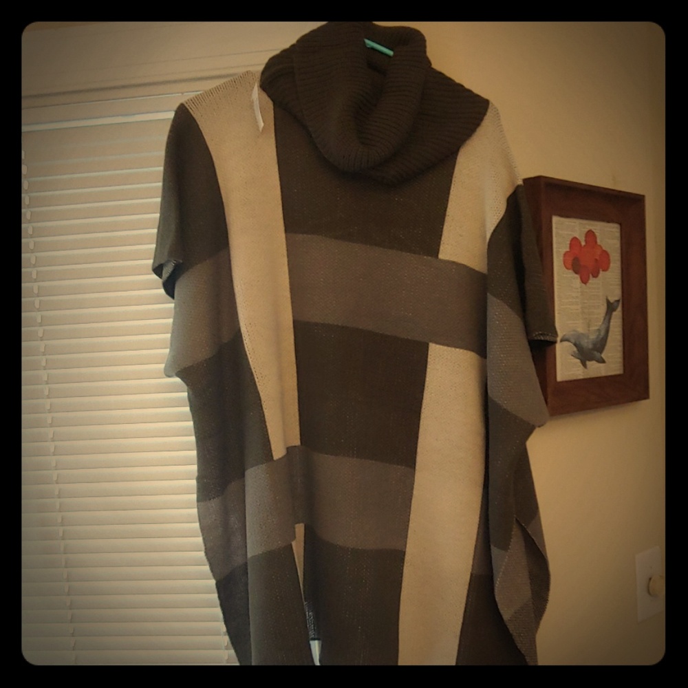 Brand New one size fits all fashionable poncho